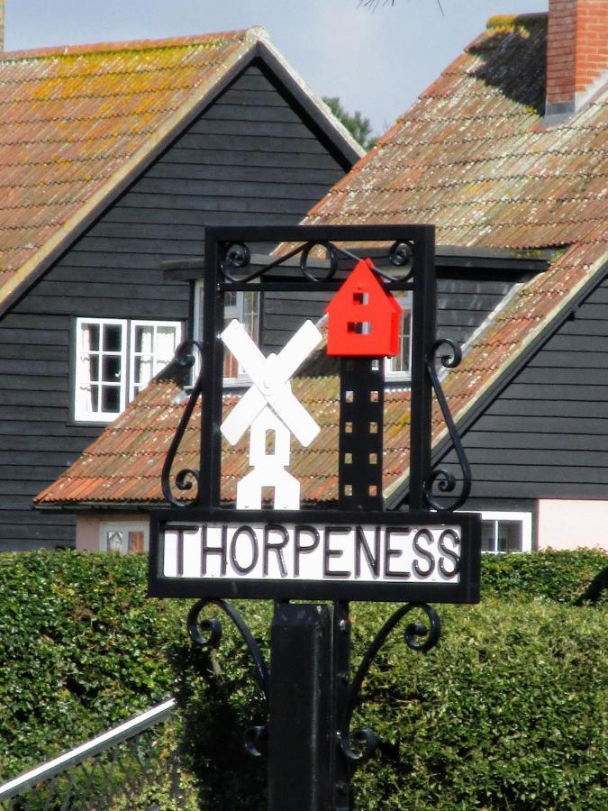 Regatta - A Lakeview Apartment In Thorpeness - Aldeburgh Coastal Cottages Exteriér fotografie